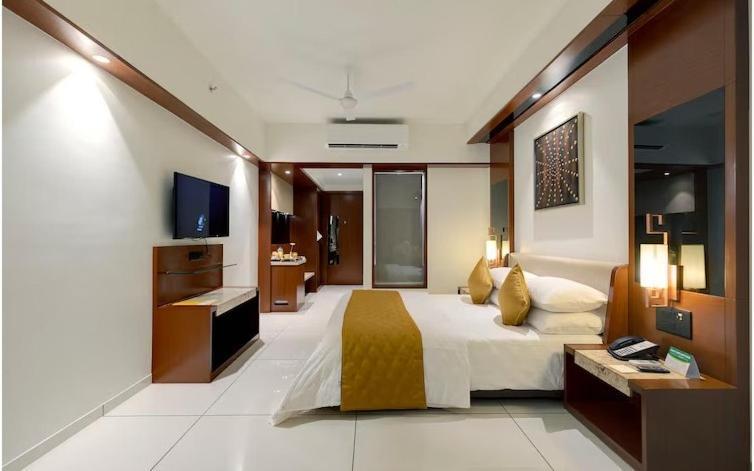 Sunotel Saputara Bagian luar foto